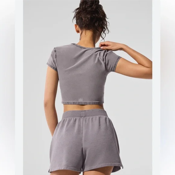Alo Crop Finesse Short Sleeve, Cool Grey Wash, Small - Picture 2 of 4